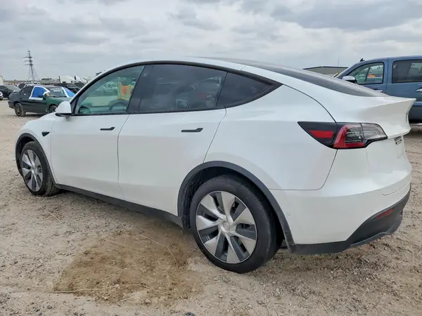 5YJYGDEE2LF006981 2020 TESLA MODEL Y - Image 2