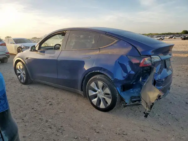 5YJYGDEE2LF012442 2020 TESLA MODEL Y - Image 2