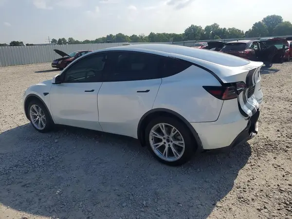 5YJYGDEE2LF015437 2020 TESLA MODEL Y - Image 2
