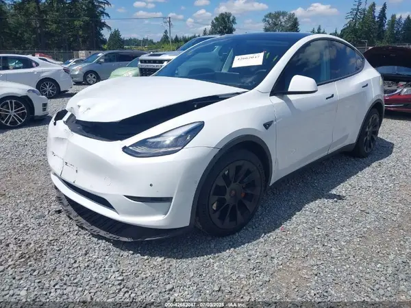 5YJYGDEE2LF019066 2020 TESLA MODEL Y - Image 2