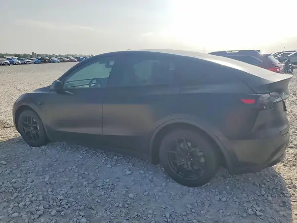 5YJYGDEE2LF025630 2020 TESLA MODEL Y - Image 2