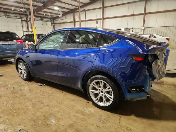 5YJYGDEE2LF026616 2020 TESLA MODEL Y - Image 2