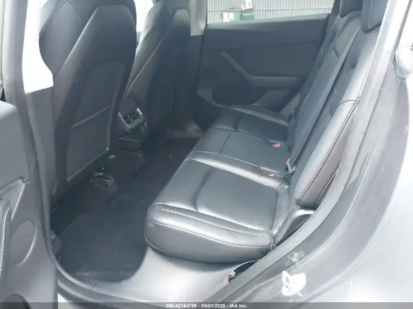 5YJYGDEE2LF029385 2020 TESLA MODEL Y - Image 8