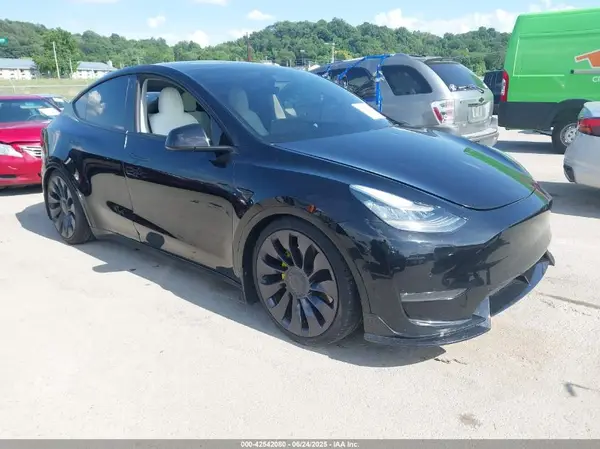 5YJYGDEE2LF032643 2020 TESLA MODEL Y - Image 1