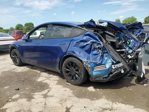 5YJYGDEE2LF038572 2020 TESLA MODEL Y - Image 2