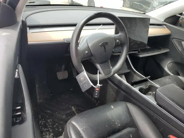 5YJYGDEE2LF038572 2020 TESLA MODEL Y - Image 8