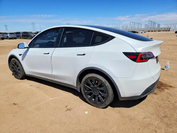 5YJYGDEE2LF041889 2020 TESLA MODEL Y - Image 2