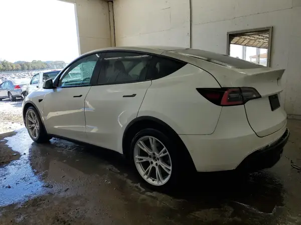 5YJYGDEE2LF044873 2020 TESLA MODEL Y - Image 2