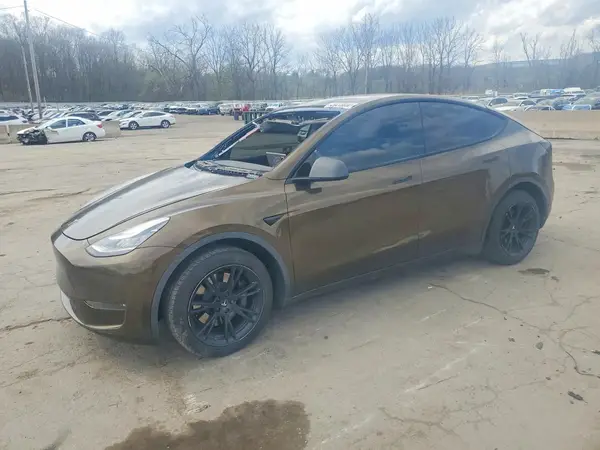 5YJYGDEE2LF046929 2020 TESLA MODEL Y - Image 1