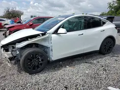5YJYGDEE2LF052570 2020 TESLA MODEL Y
