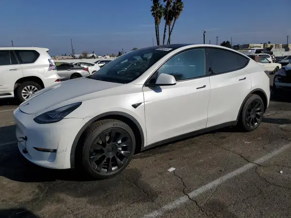 5YJYGDEE2LF053413 2020 TESLA MODEL Y - Image 1
