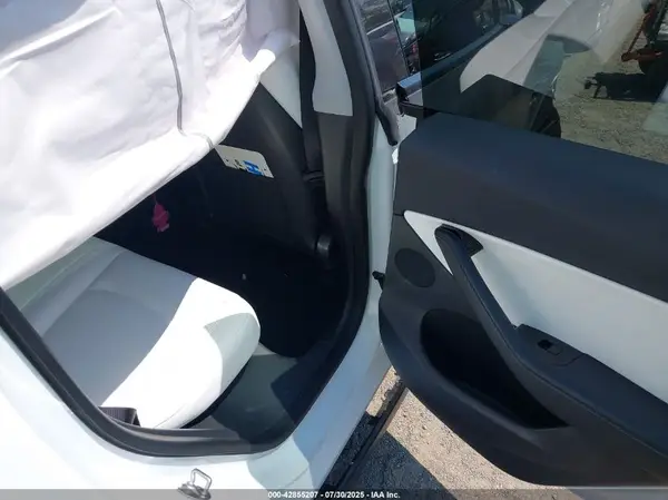 5YJYGDEE2MF062887 2021 TESLA MODEL Y - Image 8
