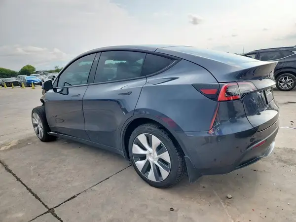 5YJYGDEE2MF065532 2021 TESLA MODEL Y - Image 2