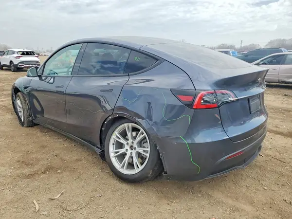 5YJYGDEE2MF067068 2021 TESLA MODEL Y - Image 2