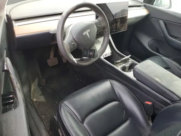 5YJYGDEE2MF070083 2021 TESLA MODEL Y - Image 8