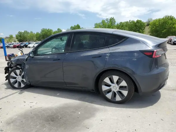 5YJYGDEE2MF075932 2021 TESLA MODEL Y - Image 2