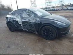 5YJYGDEE2MF078989 2021 TESLA MODEL Y