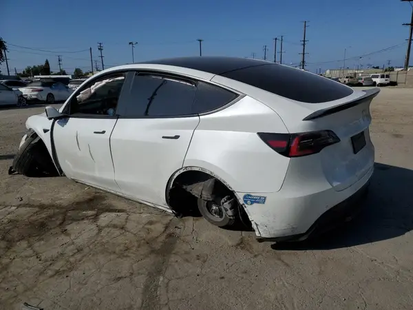 5YJYGDEE2MF083271 2021 TESLA MODEL Y - Image 2