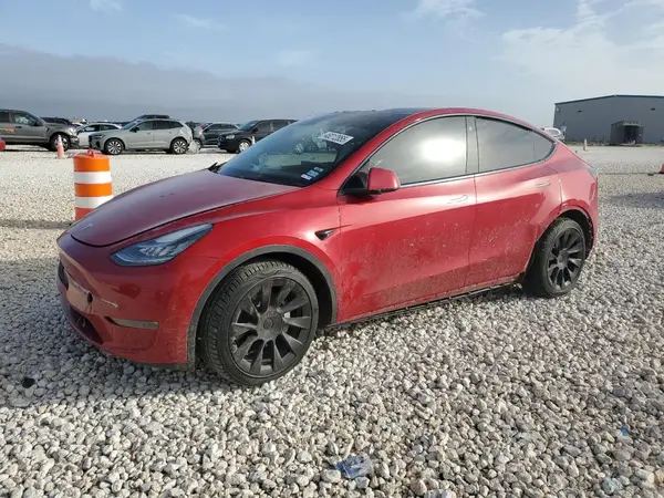 5YJYGDEE2MF084243 2021 TESLA MODEL Y - Image 1