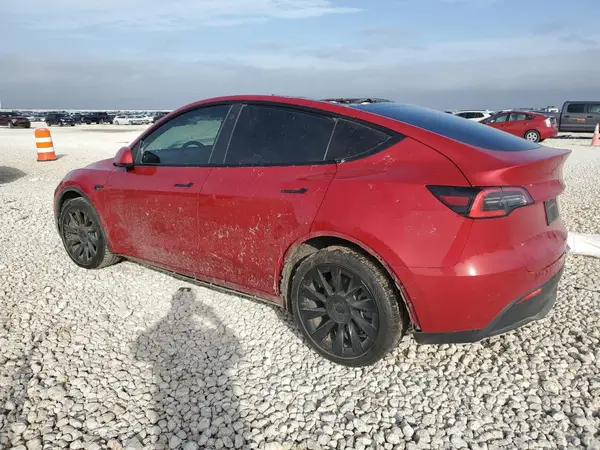 5YJYGDEE2MF084243 2021 TESLA MODEL Y - Image 2