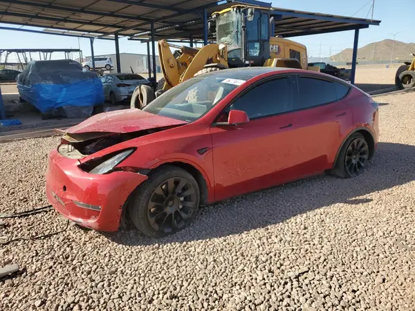 5YJYGDEE2MF084761 2021 TESLA MODEL Y - Image 1