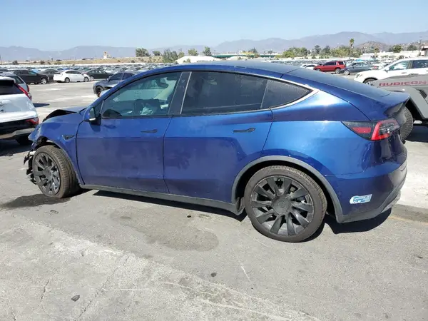 5YJYGDEE2MF085392 2021 TESLA MODEL Y - Image 2