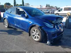 5YJYGDEE2MF090995 2021 TESLA MODEL Y