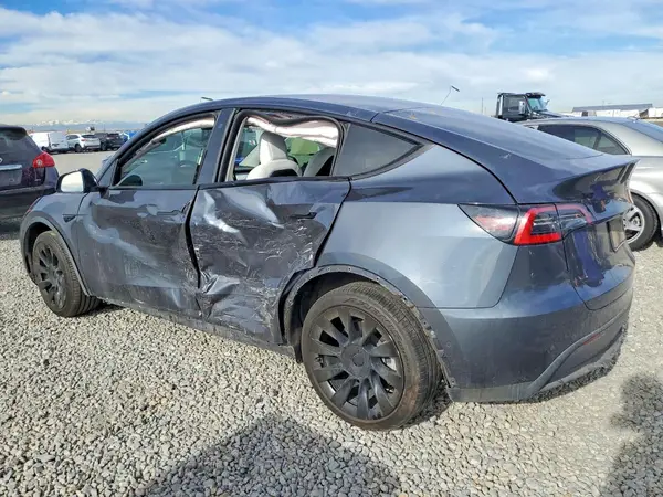 5YJYGDEE2MF093170 2021 TESLA MODEL Y - Image 2