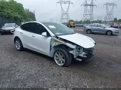 5YJYGDEE2MF098692 2021 TESLA MODEL Y