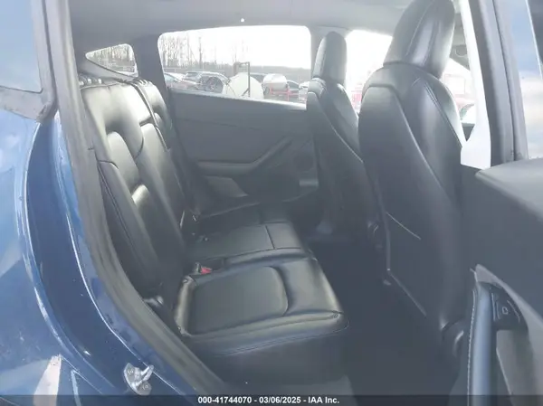 5YJYGDEE2MF099924 2021 TESLA MODEL Y - Image 8