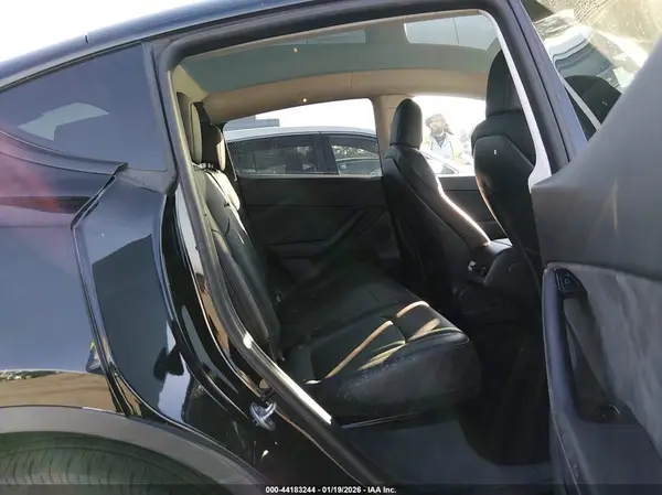 5YJYGDEE2MF108380 2021 TESLA MODEL Y - Image 8