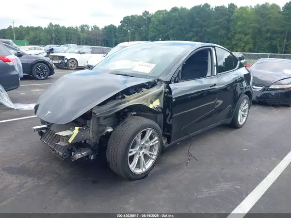 5YJYGDEE2MF113045 2021 TESLA MODEL Y - Image 2