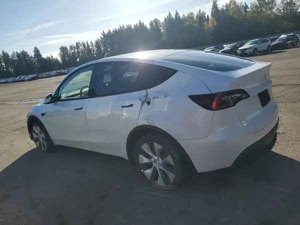 5YJYGDEE2MF118584 2021 TESLA MODEL Y - Image 2