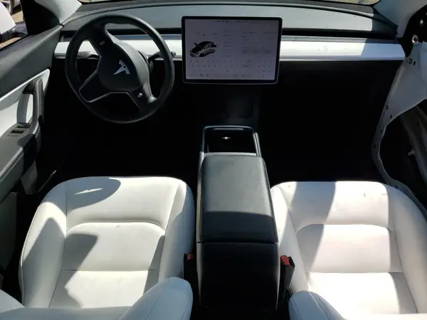 5YJYGDEE2MF122473 2021 TESLA MODEL Y - Image 8