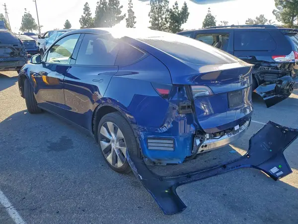 5YJYGDEE2MF146577 2021 TESLA MODEL Y - Image 2