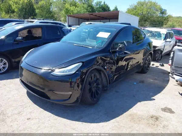 5YJYGDEE2MF154145 2021 TESLA MODEL Y - Image 2