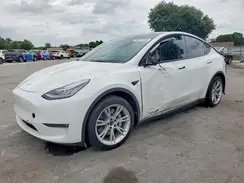 5YJYGDEE2MF180678 2021 TESLA MODEL Y