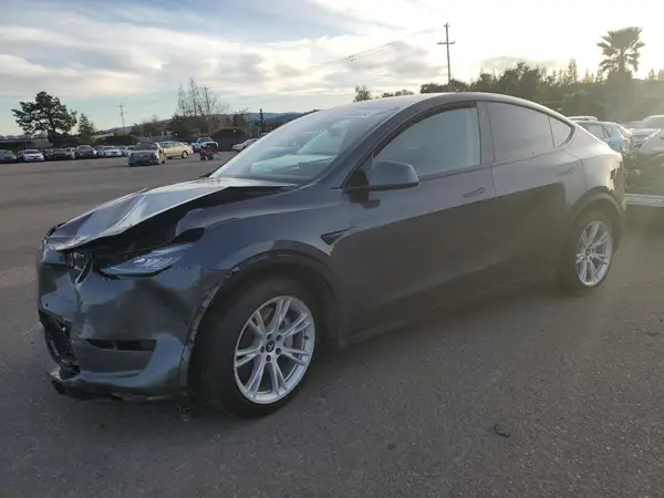 5YJYGDEE2MF181037 2021 TESLA MODEL Y - Image 1
