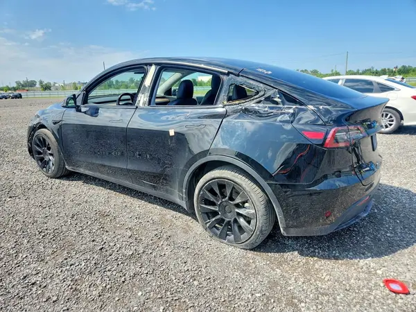 5YJYGDEE2MF184035 2021 TESLA MODEL Y - Image 2