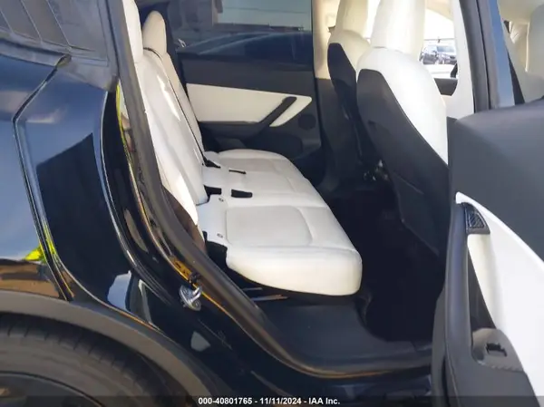 5YJYGDEE2MF187145 2021 TESLA MODEL Y - Image 8