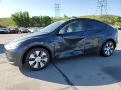 5YJYGDEE2MF190031 2021 TESLA MODEL Y