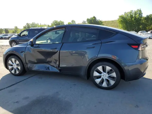5YJYGDEE2MF190031 2021 TESLA MODEL Y - Image 2