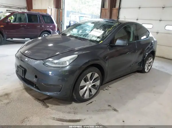 5YJYGDEE2MF191714 2021 TESLA MODEL Y - Image 2