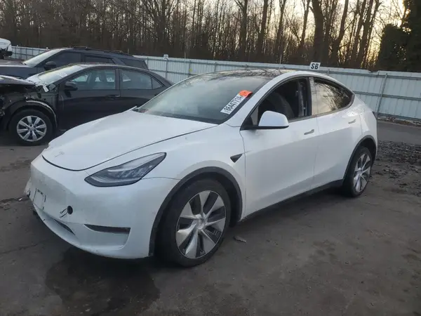 5YJYGDEE2MF191793 2021 TESLA MODEL Y - Image 1