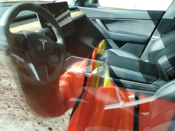 5YJYGDEE2MF196007 2021 TESLA MODEL Y - Image 8