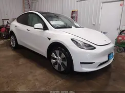 5YJYGDEE2MF198128 2021 TESLA MODEL Y