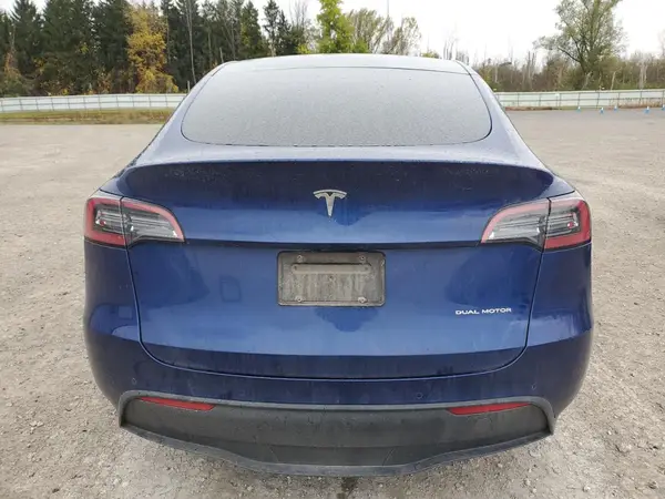 2021 TESLA MODEL Y auction photo 6