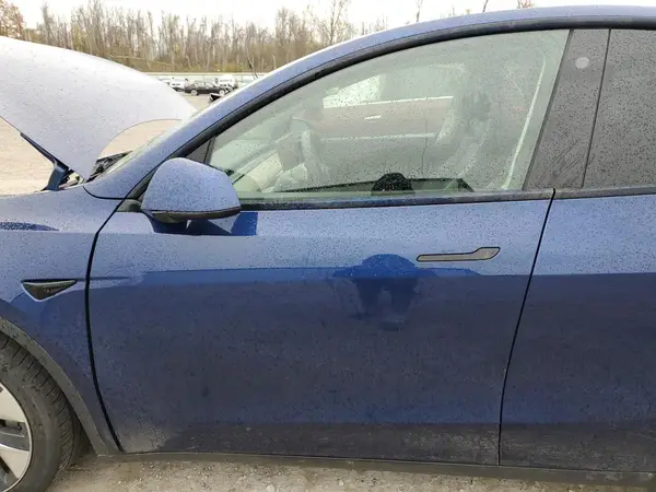 2021 TESLA MODEL Y auction photo 7