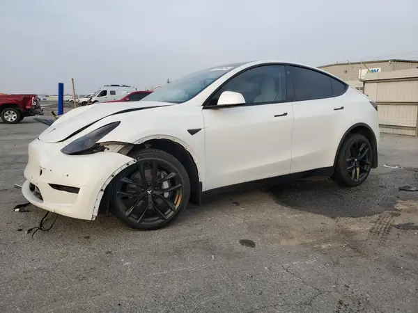 5YJYGDEE2MF202839 2021 TESLA MODEL Y - Image 1