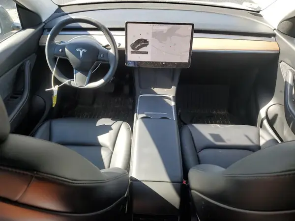 5YJYGDEE2MF204882 2021 TESLA MODEL Y - Image 8